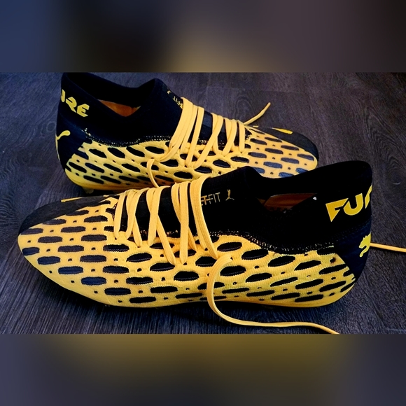 Puma Other - Puma future 6.1 netfit black/orange. Mens 10.5 soccer cleats. New